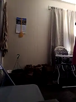 DaBishoo online show from April 16, 11:11 am