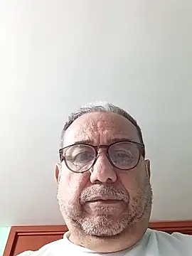 MATTHEW MRANDA online show from May 6, 6:35 pm