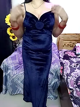 kaamuk shweta online show from March 8, 6:23 pm