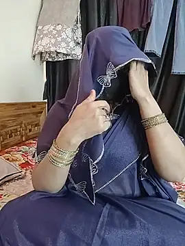 kaamuk shweta online show from July 18, 3:11 am