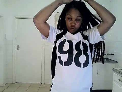 ReginaStar16 online show from July 8, 2:32 pm