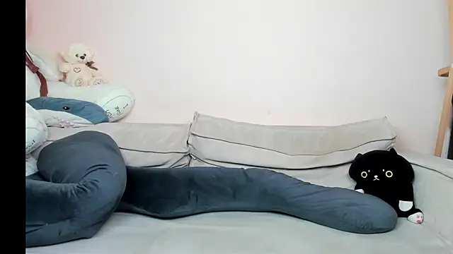 daeneryy online show from January 16, 1:37 am