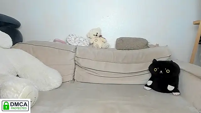 daeneryy online show from October 13, 8:31 pm