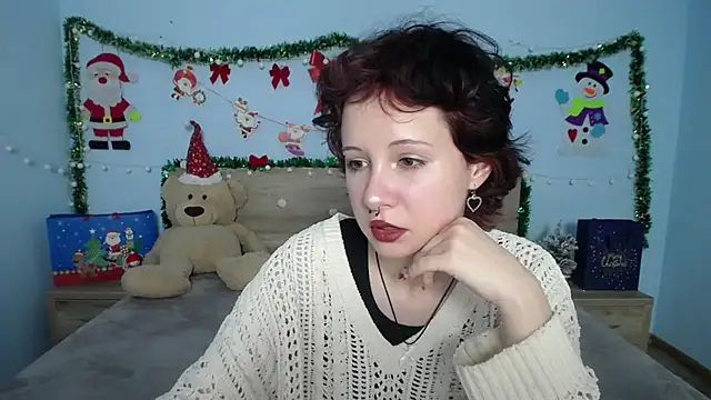 Snapshot of SibbyNifsa chatting on December 25, 7:14 am SibbyNifsa online show from December 25, 7:14 am