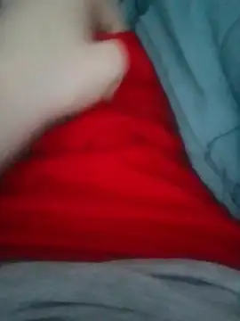 Snapshot of krissraw chatting on February 19, 6:22 am krissraw online show from February 19, 6:22 am