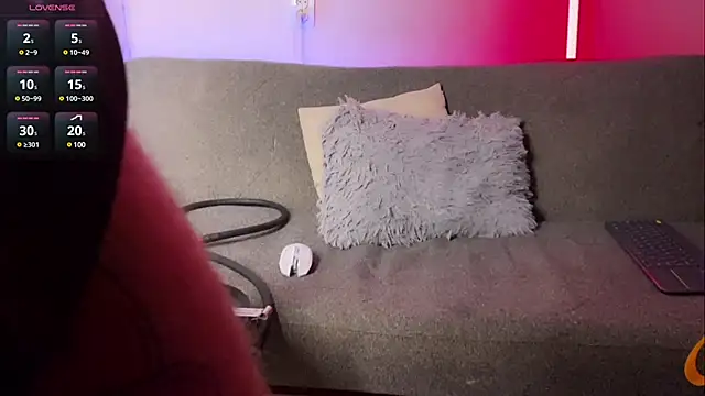 Snapshot of Adam_misti chatting on February 5, 3:20 pm Adam misti online show from February 5, 3:20 pm