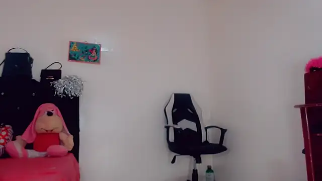 Oriana braom online show from November 22, 7:13 pm