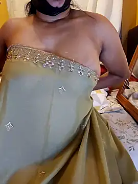 yourdirtyslut69 online show from March 19, 5:52 am