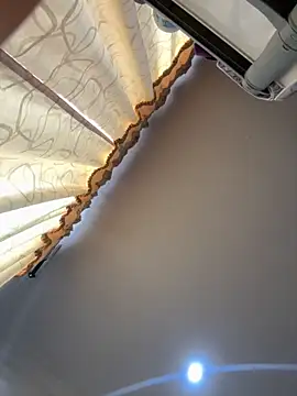 Snapshot of pawmistry chatting on October 2, 7:32 pm pawmistry online show from October 2, 7:32 pm