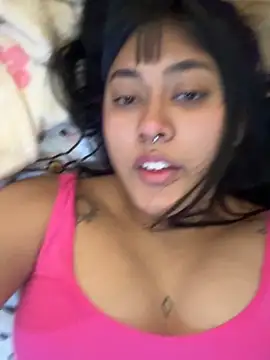 Snapshot of pawmistry chatting on October 17, 4:42 pm pawmistry online show from October 17, 4:42 pm