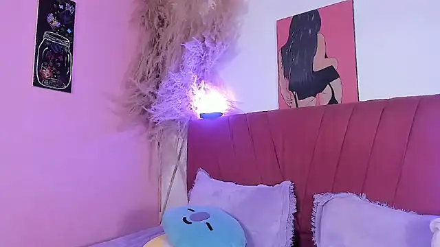 Snapshot of LorenaStevens chatting on April 16, 12:39 pm LorenaStevens online show from April 16, 12:39 pm