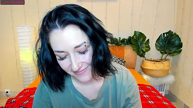 Snapshot of adell_berry chatting on January 18, 4:59 am adell berry online show from January 18, 4:59 am