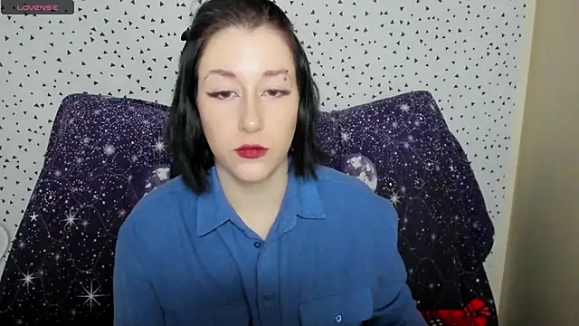 Snapshot of adell_berry chatting on February 9, 1:55 am adell berry online show from February 9, 1:55 am