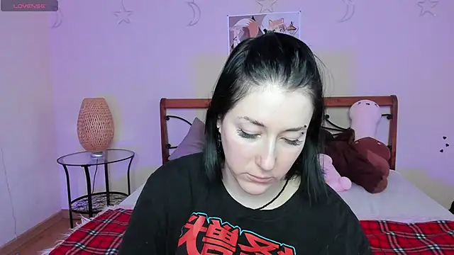 Snapshot of adell_berry chatting on March 9, 1:46 am adell berry online show from March 9, 1:46 am