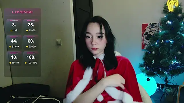 Snapshot of Kimiko__ chatting on December 21, 11:45 pm Kimiko online show from December 21, 11:45 pm