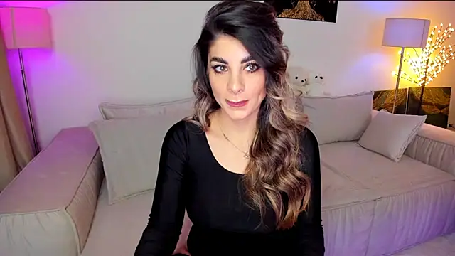 Queenofyouredreams online show from February 23, 12:19 am