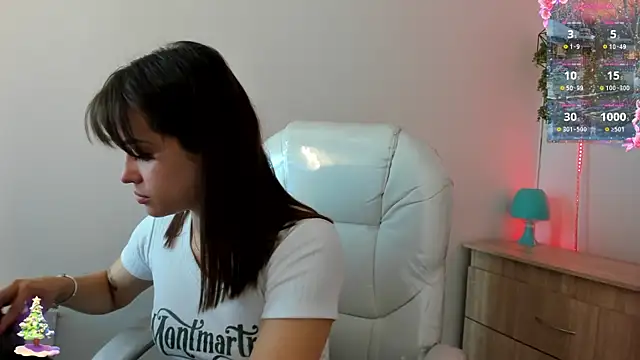 Laayla fiire2 online show from January 3, 12:52 pm