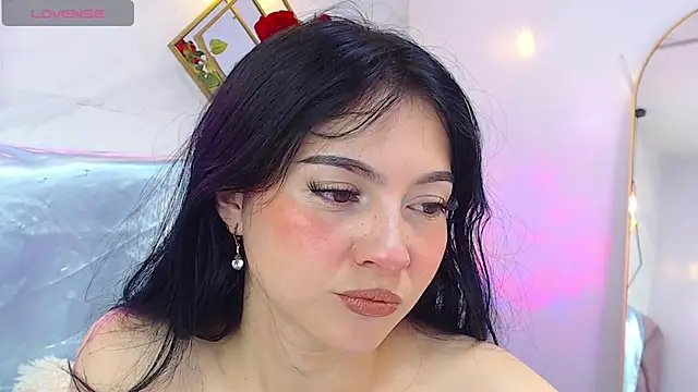 Snapshot of _Rouse_v chatting on February 20, 1:30 pm Rouse v online show from February 20, 1:30 pm