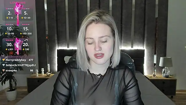  Sarah Soul  online show from December 18, 4:20 am