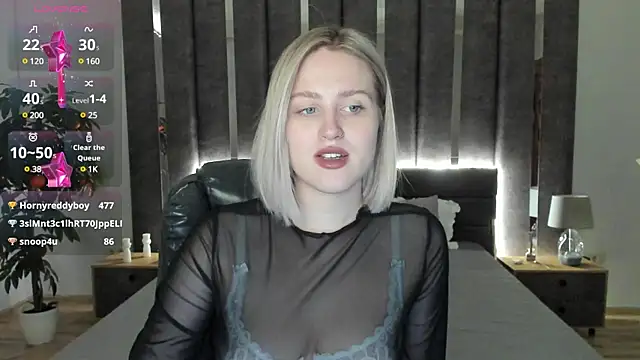  Sarah Soul  online show from December 18, 7:26 am