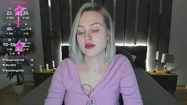  Sarah Soul  online show from December 21, 7:13 am