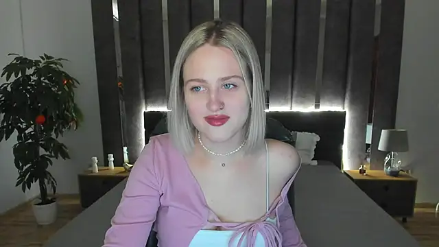  Sarah Soul  online show from December 23, 7:06 am