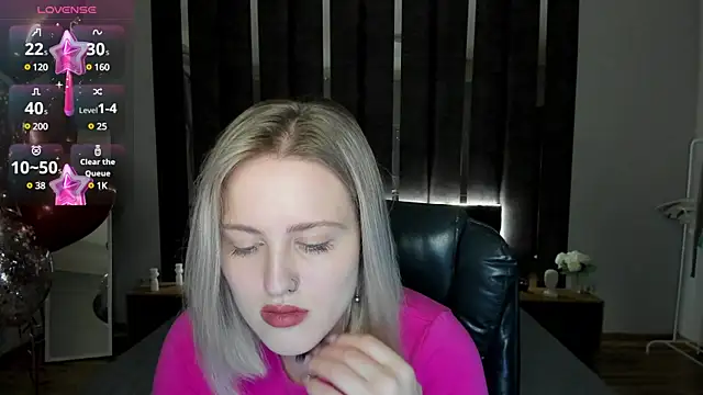  Sarah Soul  online show from February 18, 12:48 am