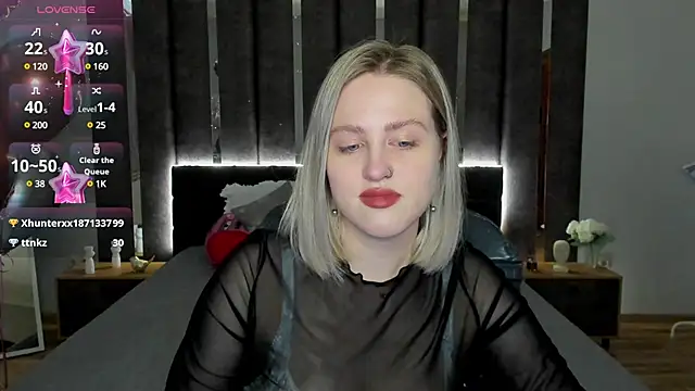  Sarah Soul  online show from February 22, 3:45 am
