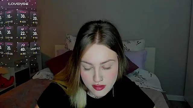 Snapshot of _Sarah_Soul_ chatting on October 1, 12:05 am Sarah Soul online show from October 1, 12:05 am