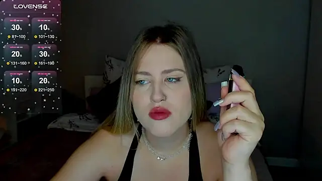 Snapshot of _Sarah_Soul_ chatting on October 2, 12:06 am Sarah Soul online show from October 2, 12:06 am