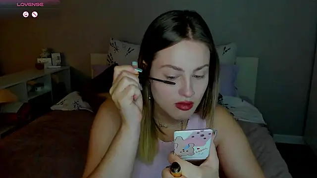 Snapshot of _Sarah_Soul_ chatting on October 6, 12:08 am Sarah Soul online show from October 6, 12:08 am