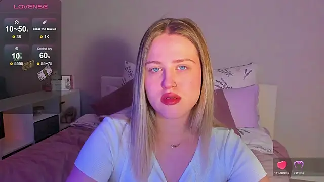 Snapshot of _Sarah_Soul_ chatting on October 20, 12:22 am Sarah Soul online show from October 20, 12:22 am