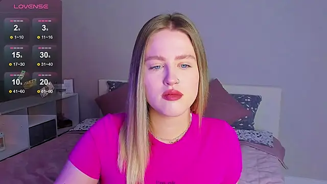 Snapshot of _Sarah_Soul_ chatting on October 30, 12:23 am Sarah Soul online show from October 30, 12:23 am