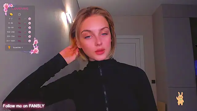 Snapshot of pretty_girlnextdoor chatting on March 7, 6:11 pm pretty girlnextdoor online show from March 7, 6:11 pm