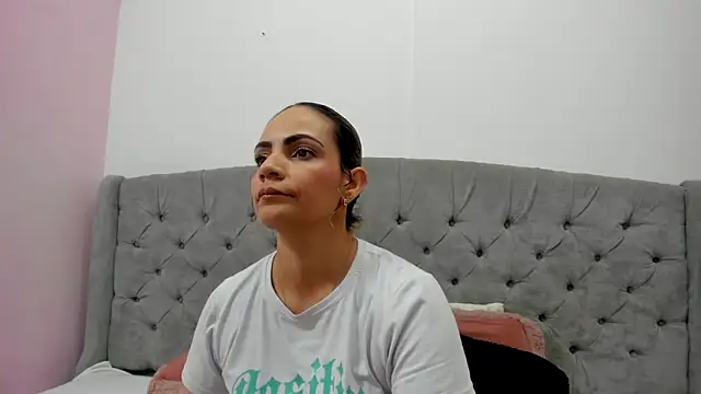 Valesskahall online show from December 17, 12:22 pm