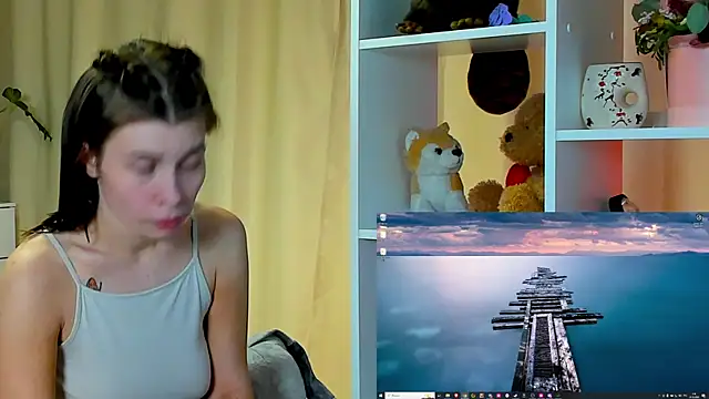 callmetori online show from December 20, 8:01 pm