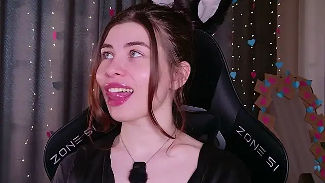 callmetori online show from February 27, 8:58 am