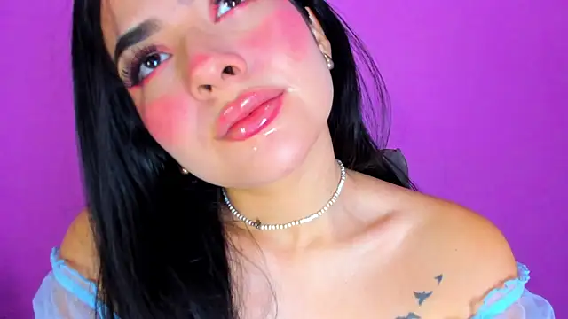 adara johnson   online show from December 17, 11:39 am