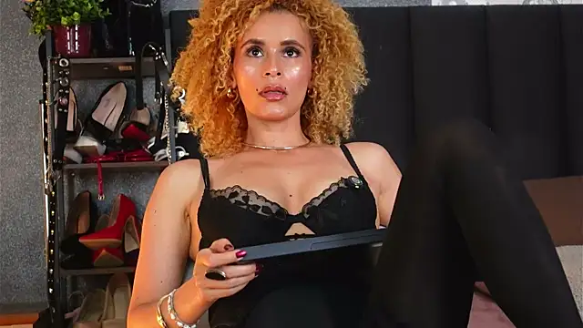 Alexa Duque34 online show from July 31, 2:27 pm