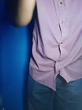 friendsloversex online show from October 16, 4:30 pm