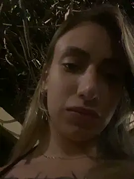 loira messi online show from March 17, 11:32 pm