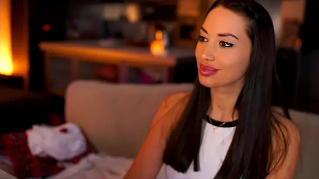 SexySecretary  online show from February 13, 11:47 pm