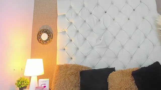 Snapshot of ValeryLovee chatting on March 2, 10:56 am ValeryLovee online show from March 2, 10:56 am
