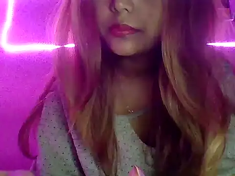 your Shanvi online show from December 14, 3:25 pm