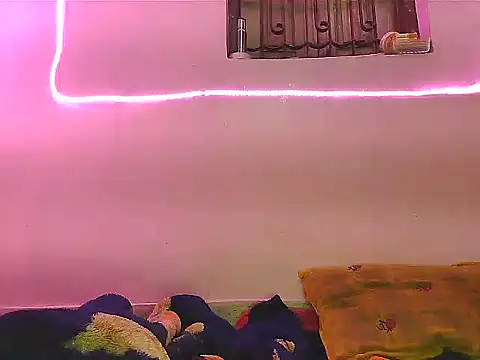 your Shanvi online show from February 2, 9:02 pm