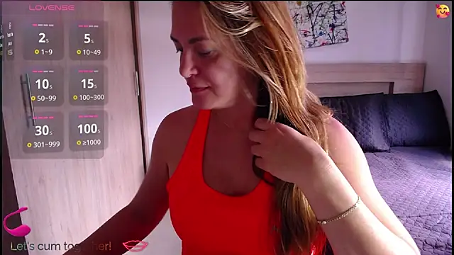 Snapshot of ParisW chatting on October 24, 4:14 pm ParisW online show from October 24, 4:14 pm