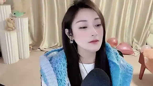 Daisy-77 online show from January 7, 8:52 pm