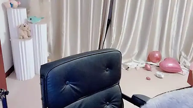 Daisy-77 online show from January 10, 5:45 pm