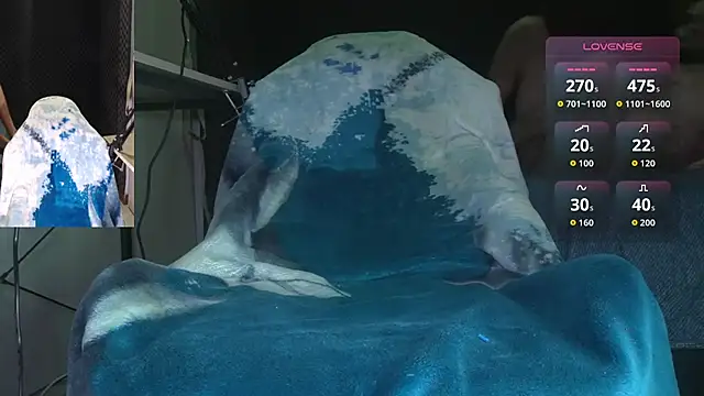 Snapshot of AXEL_AG5 chatting on March 1, 12:40 pm AXEL AG5 online show from March 1, 12:40 pm