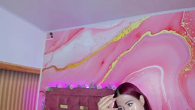 Daisy  rose online show from January 14, 3:01 am